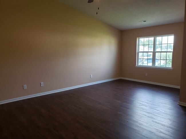 406 S Grazing Ct in Sneads Ferry, NC - Building Photo - Building Photo