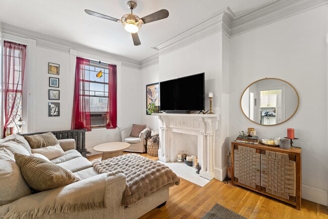 property at 1411 Washington St