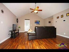 302 Laurel Woods Dr in Warner Robins, GA - Building Photo - Building Photo