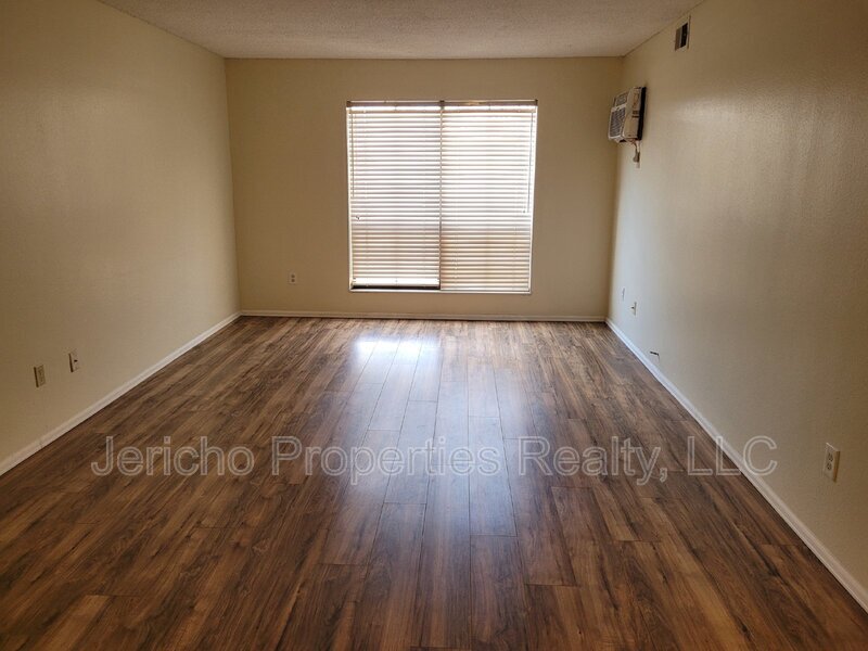 3550 S Harlan St in Lakewood, CO - Building Photo