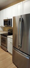 1144 Gamston Ln in Virginia Beach, VA - Foto de edificio - Building Photo