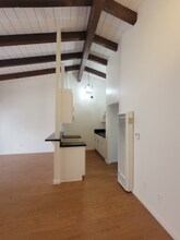 7340 Ventura Canyon Ave in Los Angeles, CA - Building Photo - Building Photo