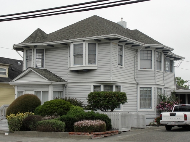 309 Harris St in Eureka, CA - Building Photo