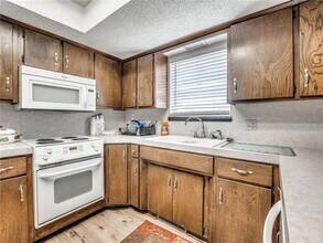 9909 Mashburn Blvd in Oklahoma City, OK - Building Photo - Building Photo
