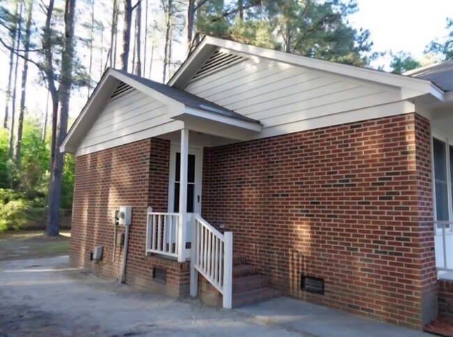 108 Dallas St in Lumberton, NC - Building Photo - Building Photo