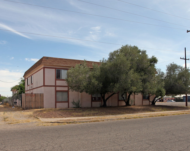 1150-1180 N Alder Ave in Tucson, AZ - Foto de edificio - Building Photo