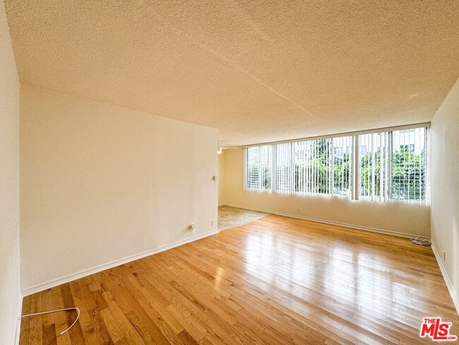 222 Washington Ave in Santa Monica, CA - Building Photo - Building Photo