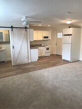 228 C Ave in Coronado, CA - Foto de edificio - Building Photo