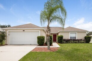 14915 Windy Mt Cir in Clermont, FL - Building Photo
