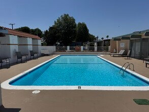 62 Leota St in Loma Linda, CA - Building Photo - Building Photo