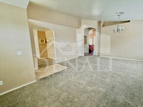 4330 E Cottonwood Ln in Phoenix, AZ - Building Photo - Building Photo