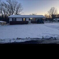 17162 Betty Dr in Dexter, MO - Building Photo