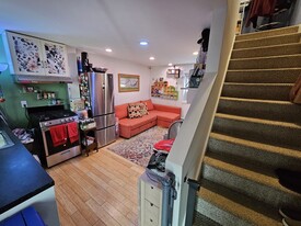 7 Cheever Ct, Unit #7 in Boston, MA - Building Photo