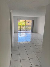 1855 W 60th St in Hialeah, FL - Building Photo - Building Photo