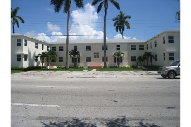 The Kennedy in Miami, FL - Building Photo