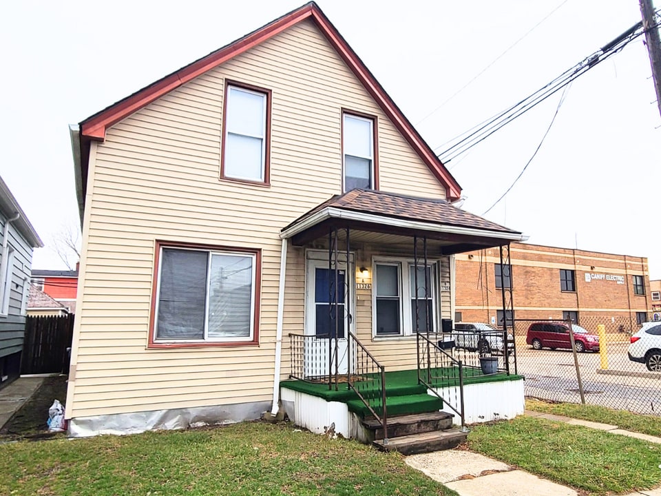 11326 Saint Aubin St in Hamtramck, MI - Building Photo