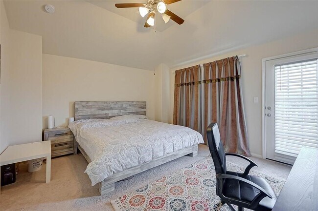 property at 7215 Pavilion Dr