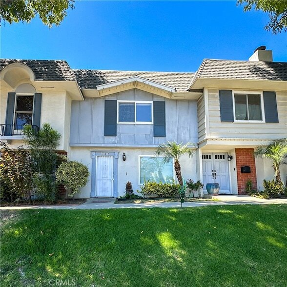 10235 Lurline Ave in Los Angeles, CA - Building Photo