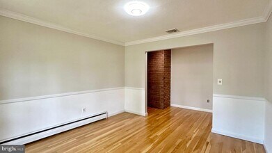 396 Riverside Dr in Princeton, NJ - Building Photo - Building Photo