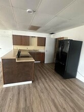 104 W Michigan St in Lagrange, IN - Building Photo - Building Photo