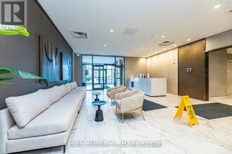 490 Gordon Krantz Ave in Milton, ON - Building Photo - Building Photo