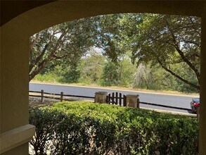 5609 Viewpoint Dr in Austin, TX - Building Photo - Building Photo