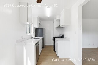 4919 Coldwater Canyon Ave in Los Angeles, CA - Building Photo - Building Photo