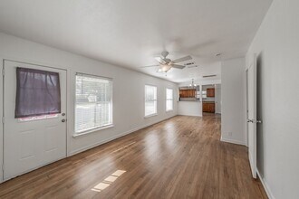 852 Edgefield Rd in Fort Worth, TX - Building Photo - Building Photo