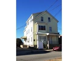 173 Stafford Rd in Fall River, MA - Foto de edificio