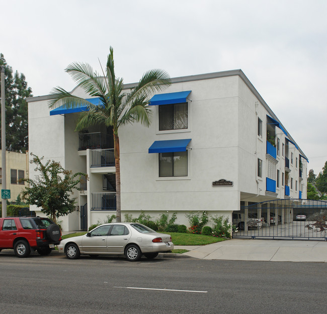 285 Sierra Madre Blvd in Pasadena, CA - Building Photo - Building Photo