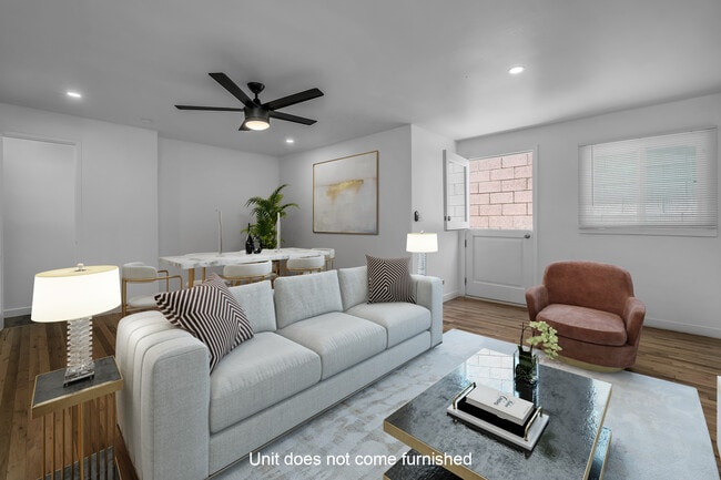 905 Manhattan Beach Blvd, Unit A in Manhattan Beach, CA - Foto de edificio - Building Photo