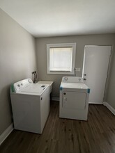 17028 Greenbay Ave in Lansing, IL - Building Photo - Building Photo