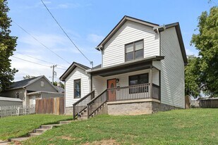 1006 10th Ave N in Nashville, TN - Building Photo