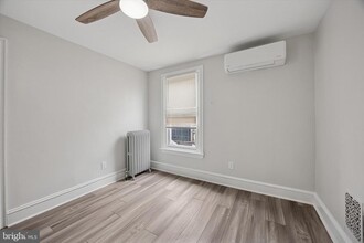 7210 Chestnut Ave in Melrose Park, PA - Building Photo - Building Photo