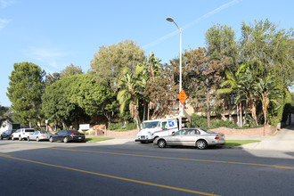 3824 Motor Ave in Culver City, CA - Foto de edificio - Building Photo