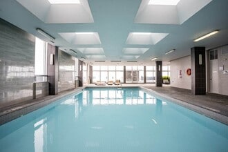 Davisville Village in Toronto, ON - Building Photo - Building Photo