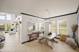 249 Castlegate Ln in Houston, TX - Building Photo - Building Photo