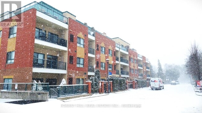 property at 33 Wallace St