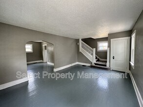 454 Kinnaird Ave in Fort Wayne, IN - Building Photo - Building Photo