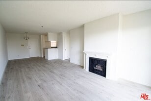 3344 Castle Heights Ave in Los Angeles, CA - Building Photo