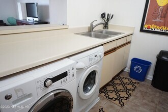 222 14th Ave N in Jacksonville Beach, FL - Building Photo - Building Photo