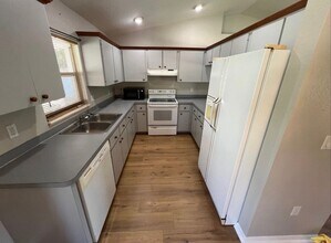 2426 Seagull Ln in North Port, FL - Building Photo - Building Photo