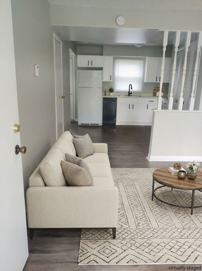 STERLING COURT APARTMENTS