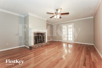 2067 Shillingwood Dr NW in Kennesaw, GA - Building Photo - Building Photo