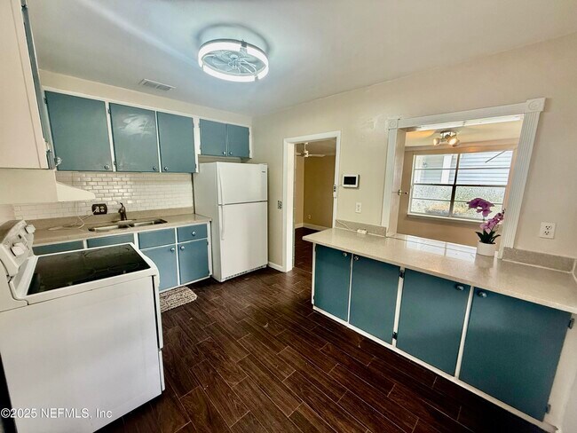 1175 Woodruff Ave in Jacksonville, FL - Building Photo - Building Photo