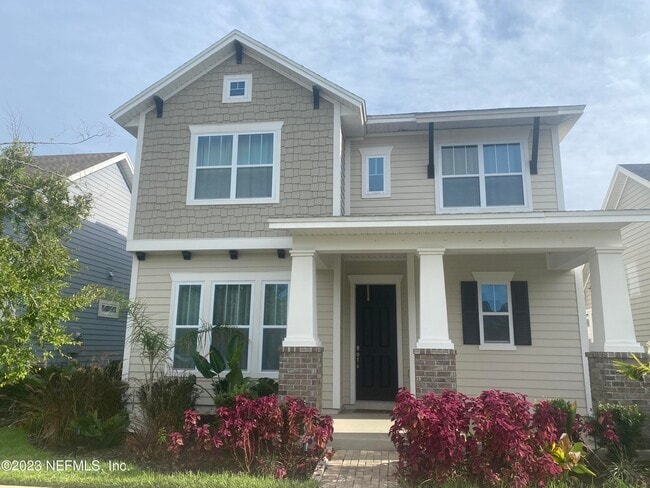 property at 92 Archwood Dr