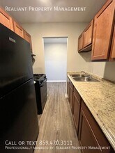 2082 Fairmont Ct in Lexington, KY - Foto de edificio - Building Photo