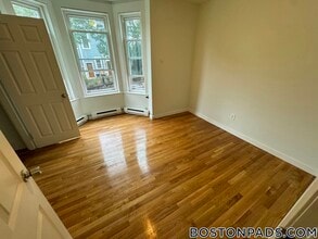 506 E Broadway, Unit 4 in Boston, MA - Building Photo - Building Photo