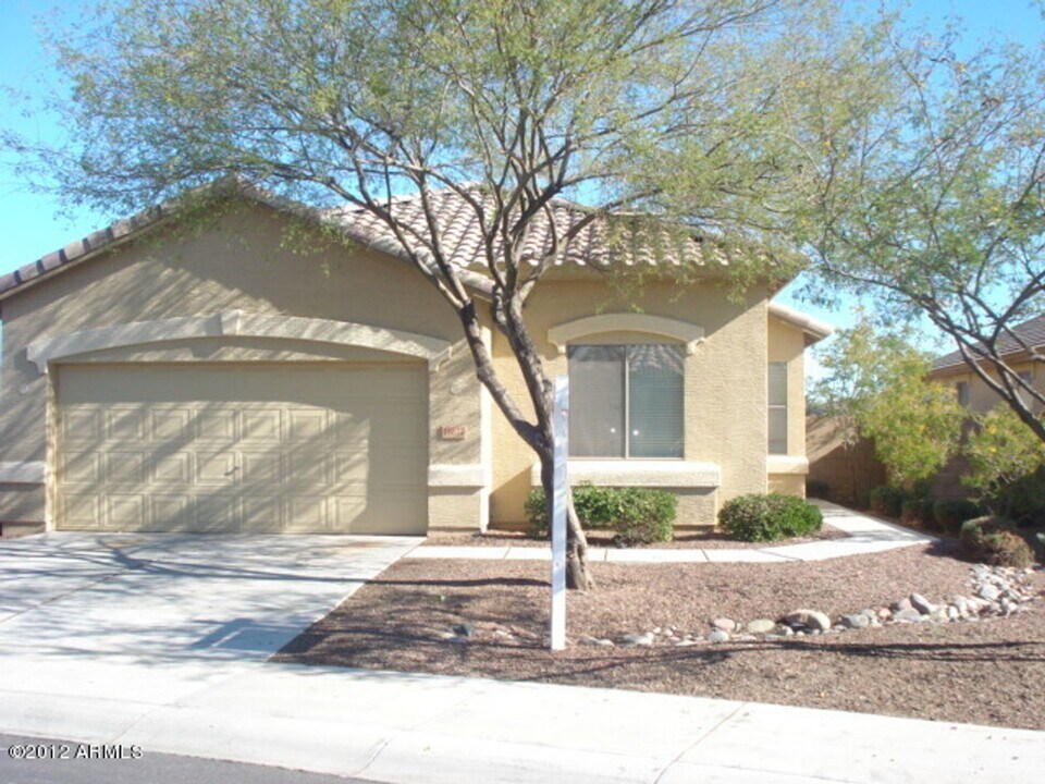 16677 N 169th Ave in Surprise, AZ - Building Photo