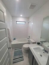 105 Genovese Dr in McKinney, TX - Building Photo - Building Photo